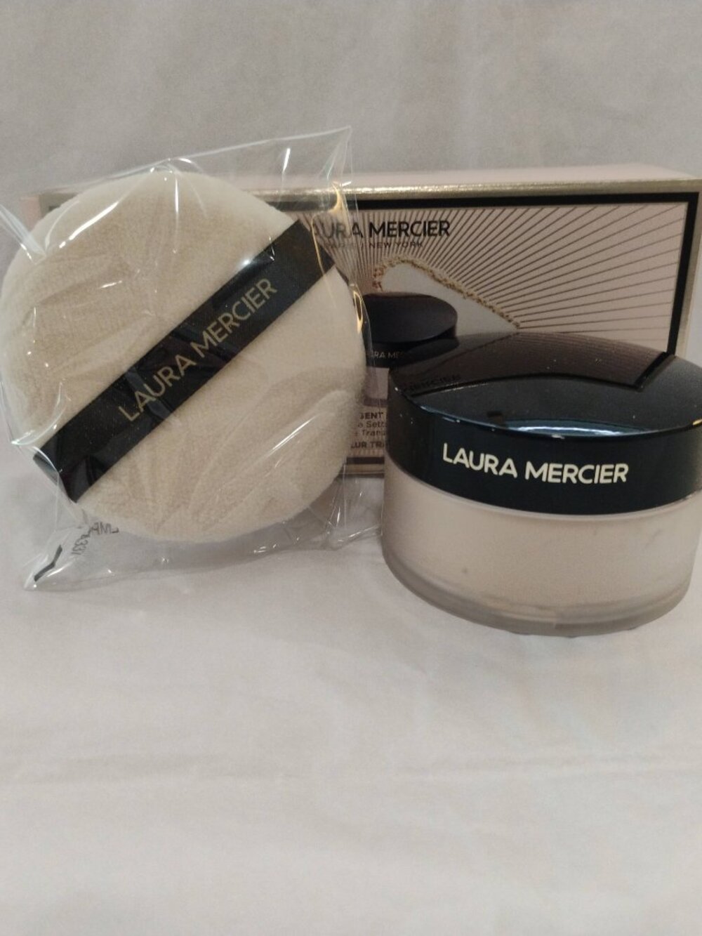Laura Mercier Setting Pwdr Translucent Ultra-Blur w Puff-Indulgent Icons Set-NWT